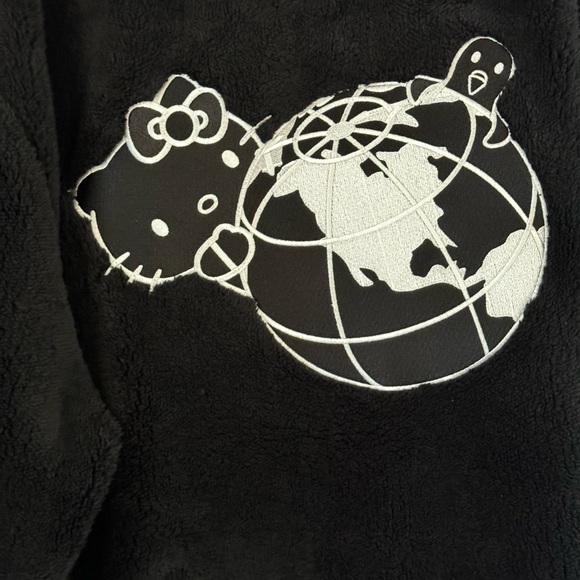Jeff staple/hello Kitty collaboration. Sherpa fleece jacket embroidered. - Picture 5 of 10